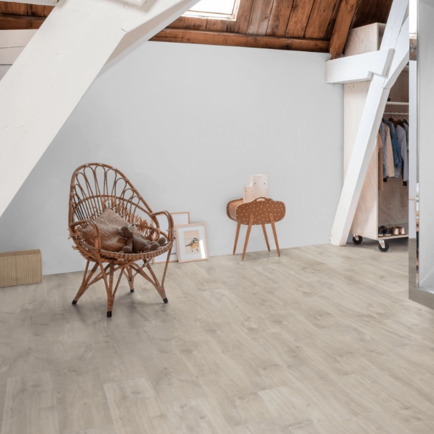 Piso Laminado Quick Step Smart 1656 - Carvalho Natural Havana Marcas de Serra